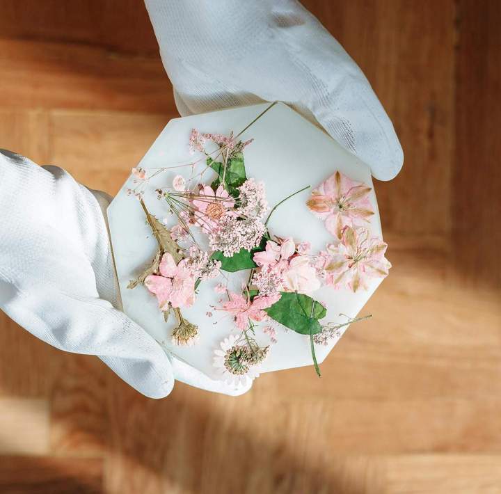 Venta de flores interiores con resinas Anglet